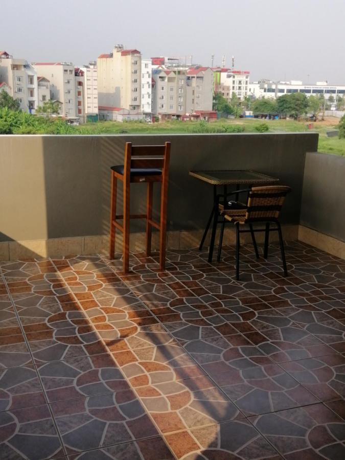 Roma Hotel Noi Bai Airport Hanoi Buitenkant foto