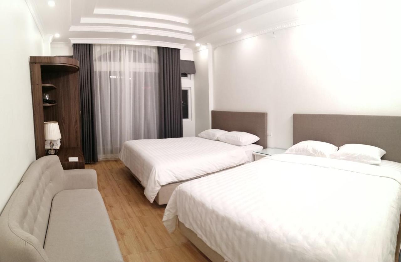 Roma Hotel Noi Bai Airport Hanoi Buitenkant foto